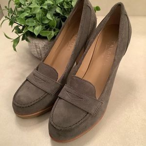 Talbots Gray Heels 6.5